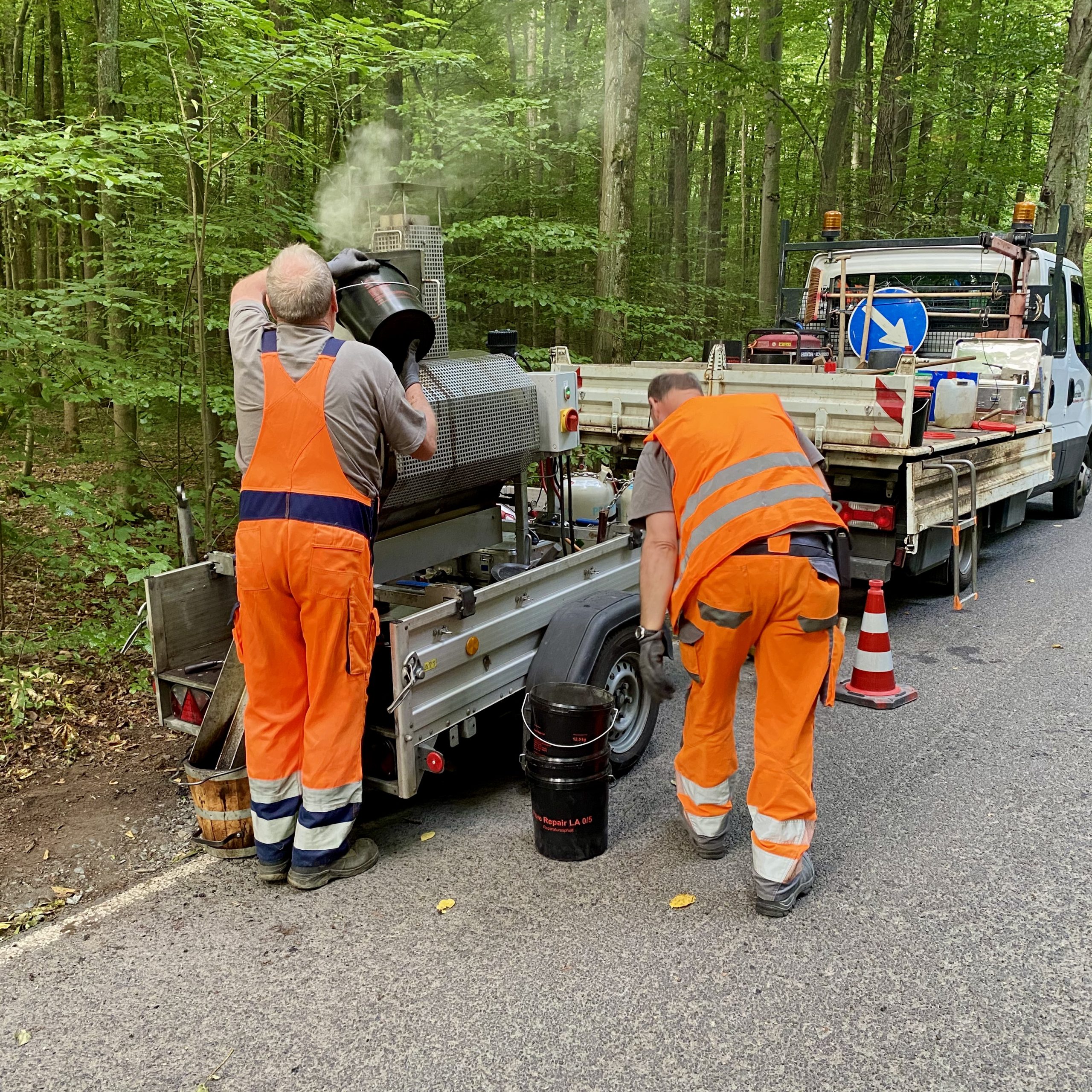 Rent and Pave (Verleih)